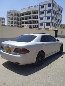 2011 TOYOTA MARK X