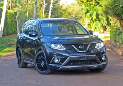 2015 NISSAN X-TRAIL