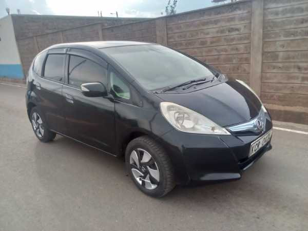 2011 HONDA FIT