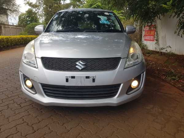 2015 SUZUKI SWIFT