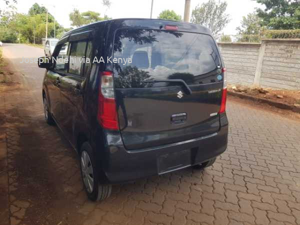 2015 SUZUKI WAGON R