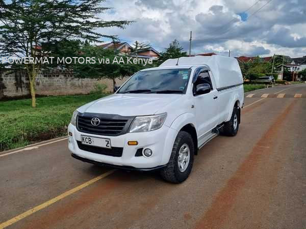 2014 TOYOTA HILUX