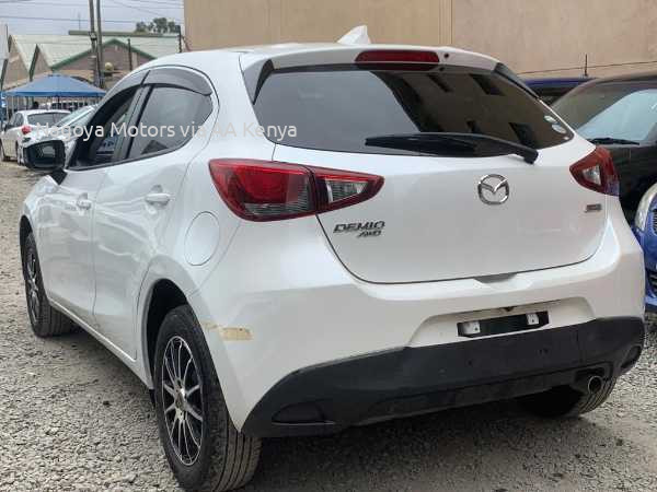 2016 MAZDA DEMIO