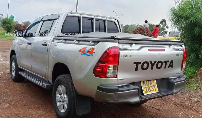 2016 TOYOTA HILUX