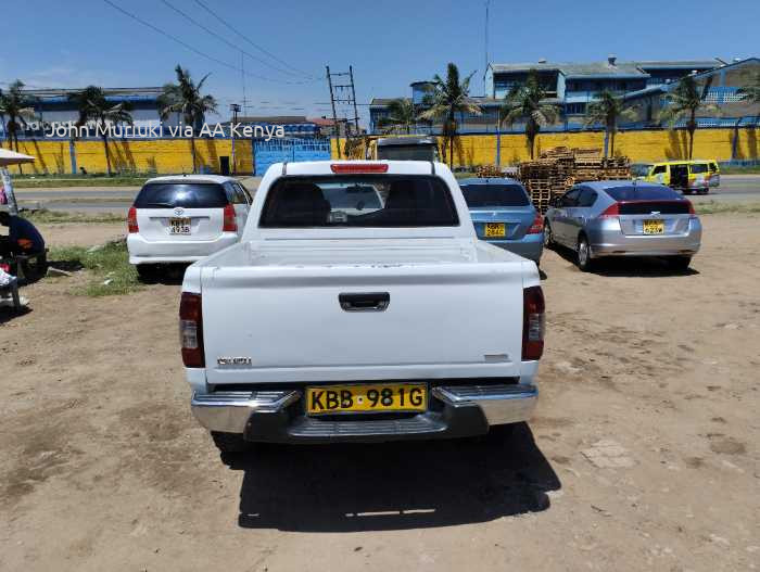 2009 ISUZU D-MAX