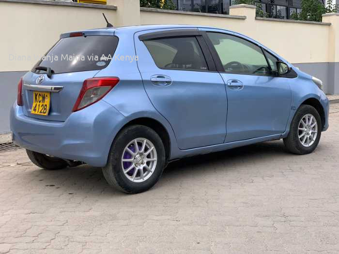 2013 TOYOTA VITZ