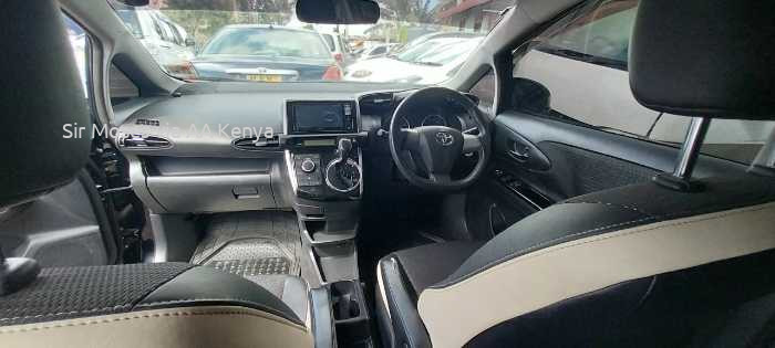 2014 TOYOTA WISH