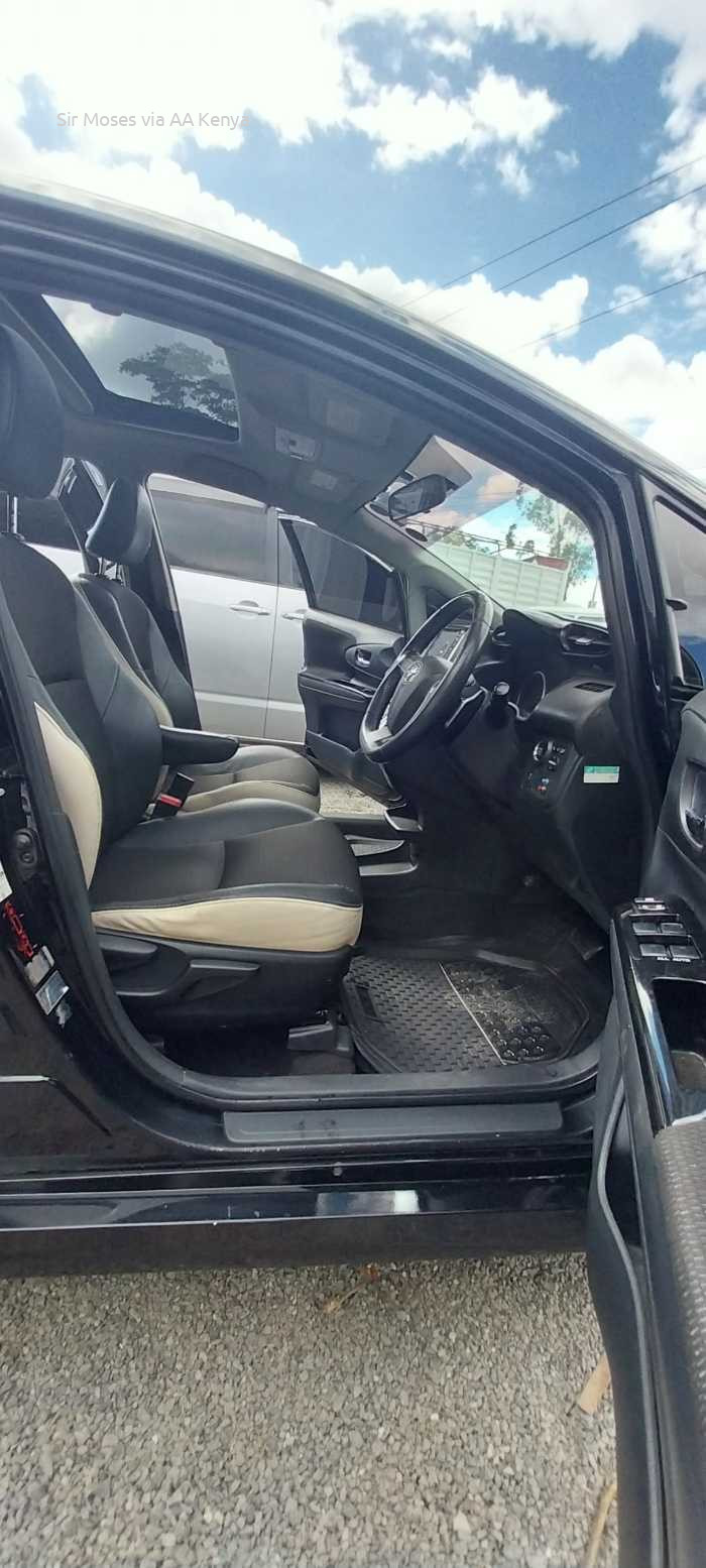 2014 TOYOTA WISH