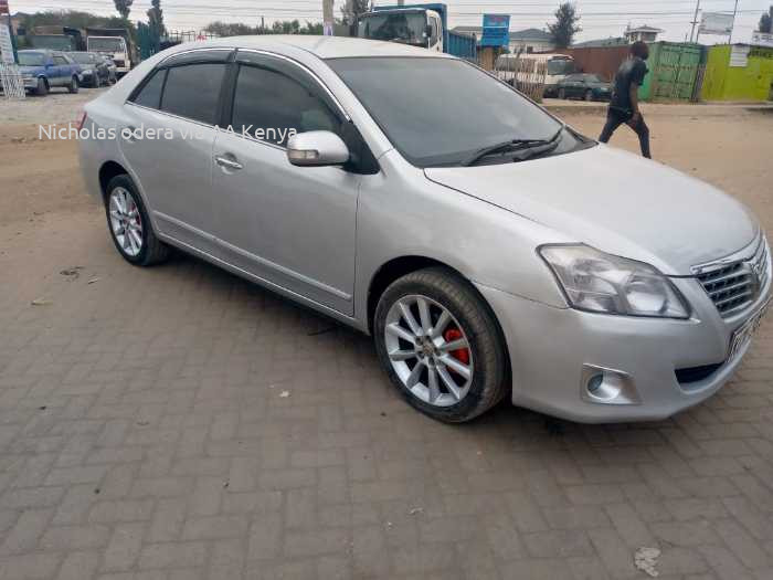 2010 TOYOTA PREMIO