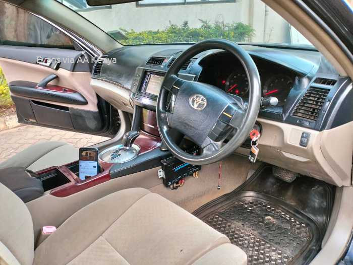 2006 TOYOTA MARK X