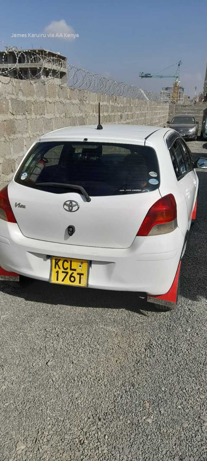 2009 TOYOTA VITZ