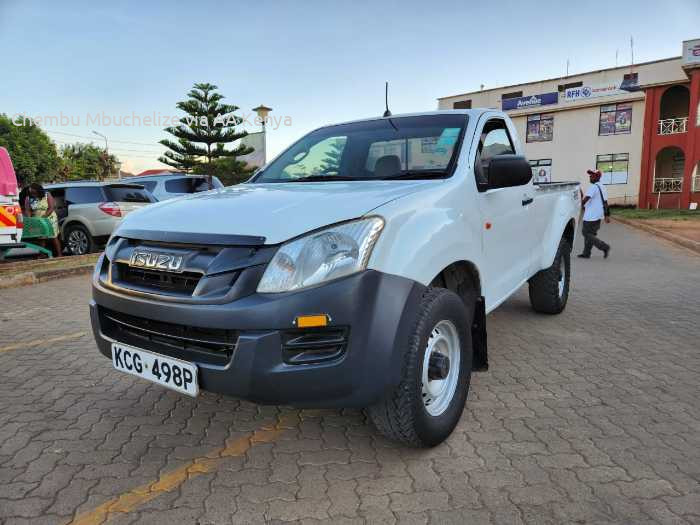 2015 ISUZU D-MAX