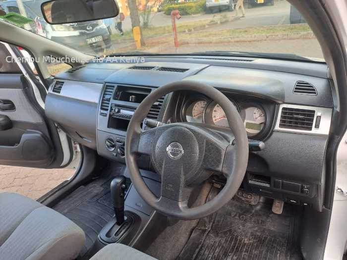 2009 NISSAN TIIDA