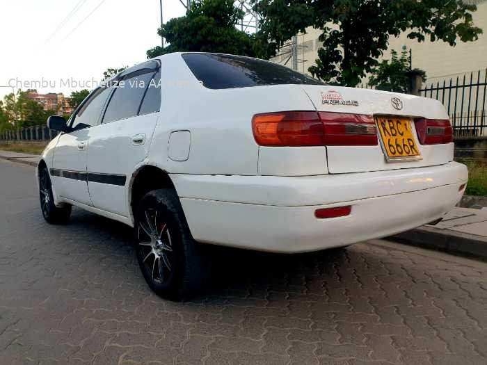 2002 TOYOTA PREMIO