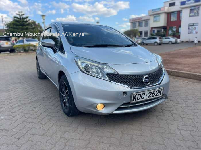 2015 NISSAN NOTE