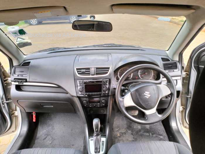 2011 SUZUKI SWIFT