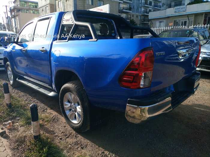 2018 TOYOTA HILUX