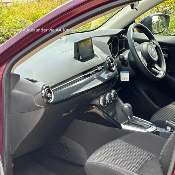 2017 MAZDA DEMIO