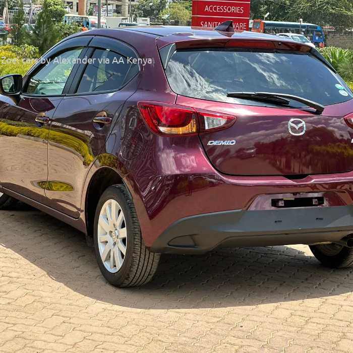 2017 MAZDA DEMIO