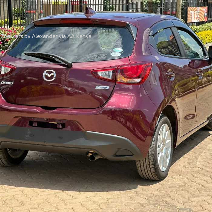 2017 MAZDA DEMIO