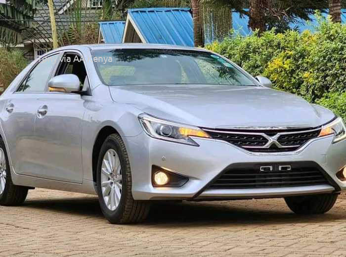 2016 TOYOTA MARK X