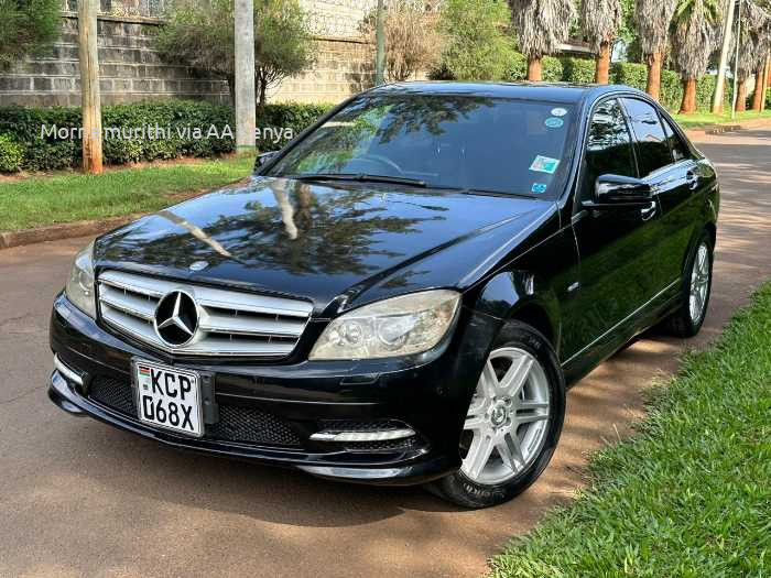 2010 MERCEDES BENZ C 200