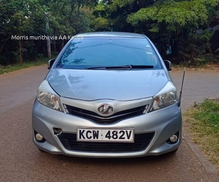 2012 TOYOTA VITZ