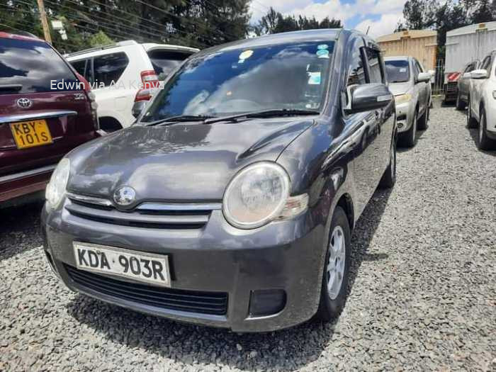 2013 TOYOTA SIENTA