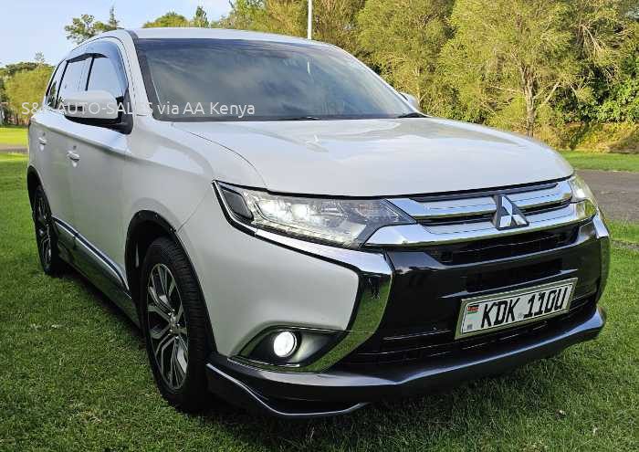 2015 MITSUBISHI OUTLANDER