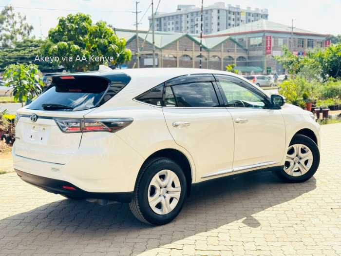 2016 TOYOTA HARRIER