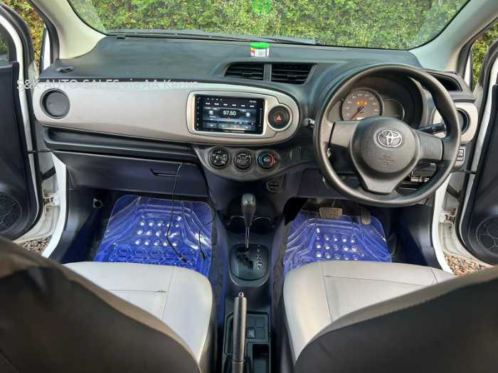 2014 TOYOTA VITZ