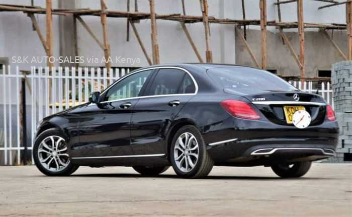 2015 MERCEDES BENZ C 200