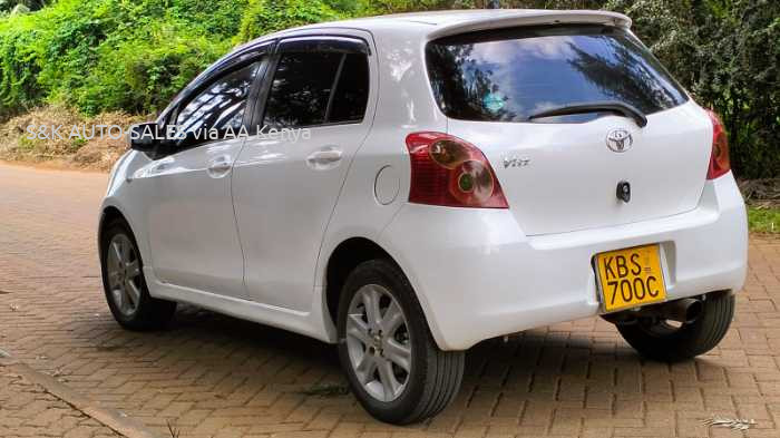 2006 TOYOTA VITZ