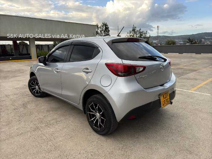 2016 MAZDA DEMIO