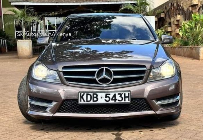 2013 MERCEDES BENZ C180