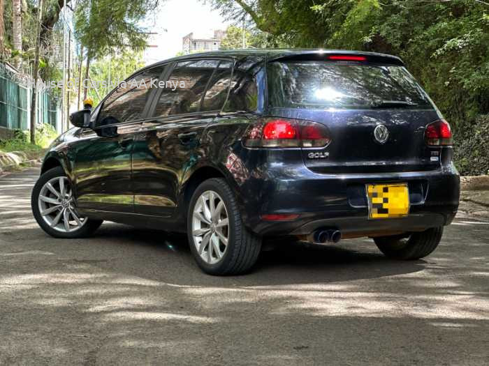 2012 VOLKSWAGEN GOLF