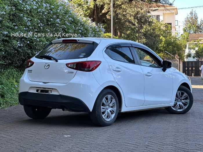 2016 MAZDA DEMIO