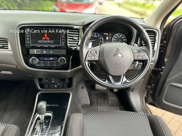 2018 MITSUBISHI OUTLANDER