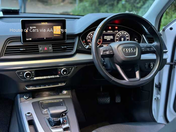 2017 AUDI Q5