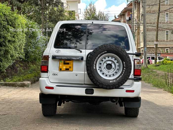 2004 TOYOTA LANDCRUISER