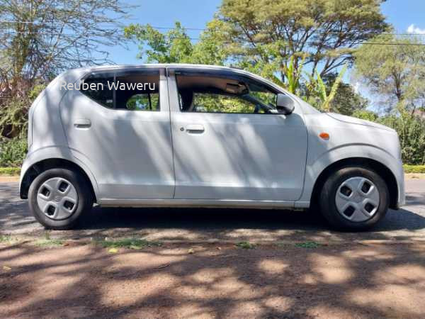 2015 SUZUKI ALTO