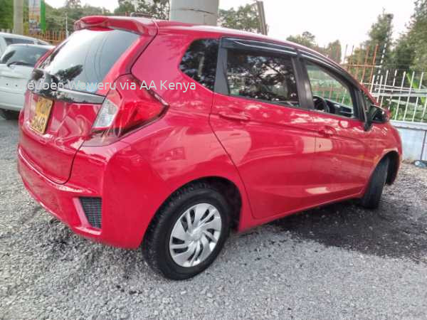 2016 HONDA FIT