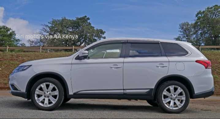 2016 MITSUBISHI OUTLANDER