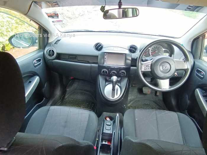 2013 MAZDA DEMIO