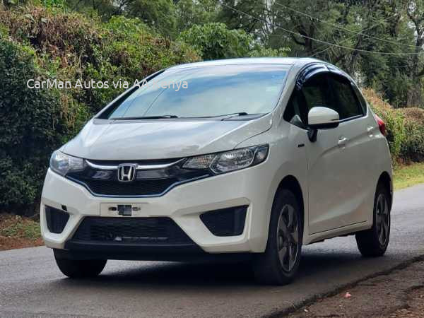 2016 HONDA FIT