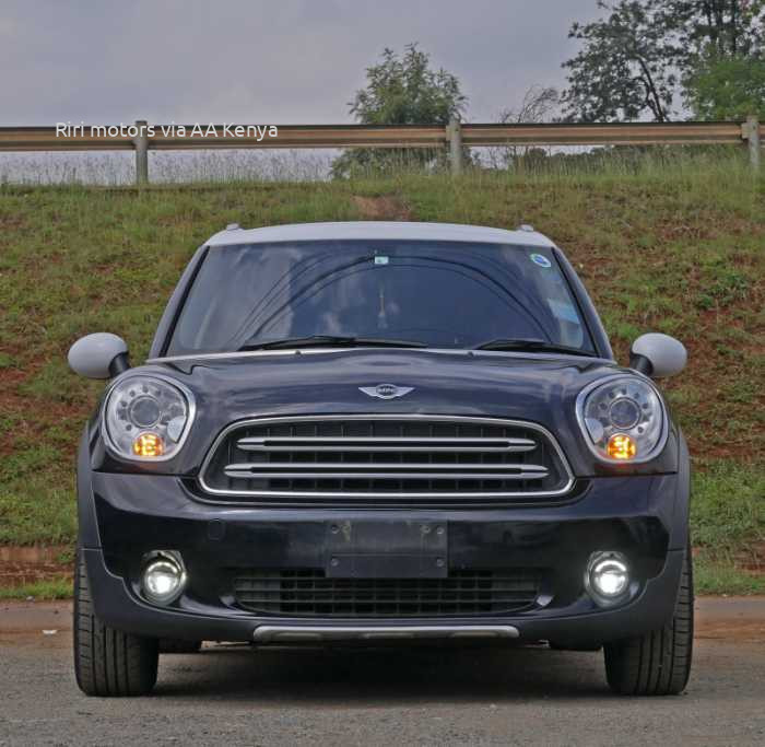 2015 MINI COOPER