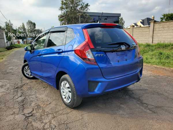 2016 HONDA FIT