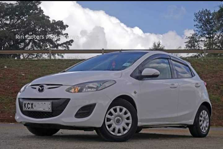 2012 MAZDA DEMIO