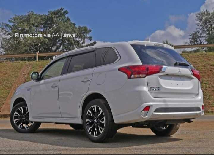 2016 MITSUBISHI OUTLANDER