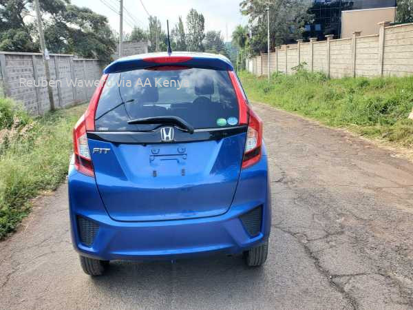 2016 HONDA FIT